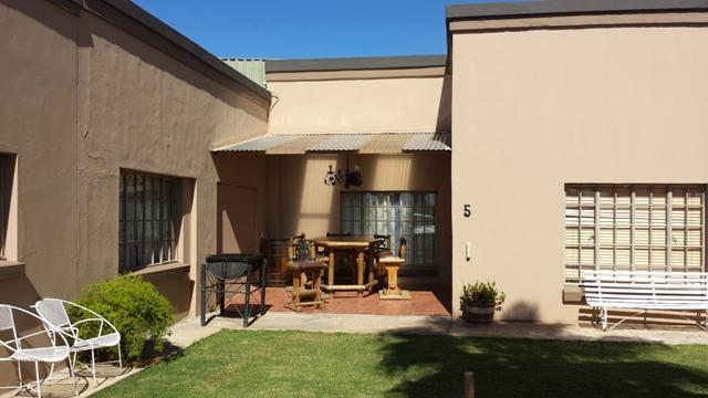 Hotel Kleinplaas Guest Farm Potchefstroom Exterior foto